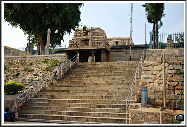 Temple_Entrance_2